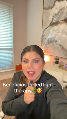 Red light therapy is one of those things that looks super “extra”… until you understand what it’s doing at a cellular level. This isn’t just “a pretty red light.” It supports your mitochondria (aka your cell’s energy producers) so your body can function more efficiently from the inside out. ✨ When your cells have more energy: • Skin repairs faster • Inflammation goes down • Texture + tone start to smooth • Collagen production is supported • Muscles recover more easily • Mood & overall vitality can improve And none of this is overnight magic… it’s consistency. #maravilla #sanacion #immunesupport #redlight #infrared 