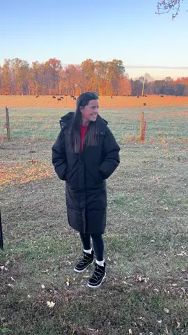 OKAYYY😍 @HeyDude #heydudeshoes #heydudepartner #bootswiththefur #womensboots #winterboots 