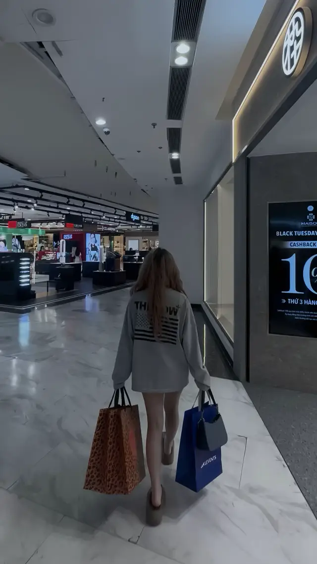 Trời ốm có em lo, mặt trời ló có em ôm #xuhuong #viral #levents #poppop #giumeo 