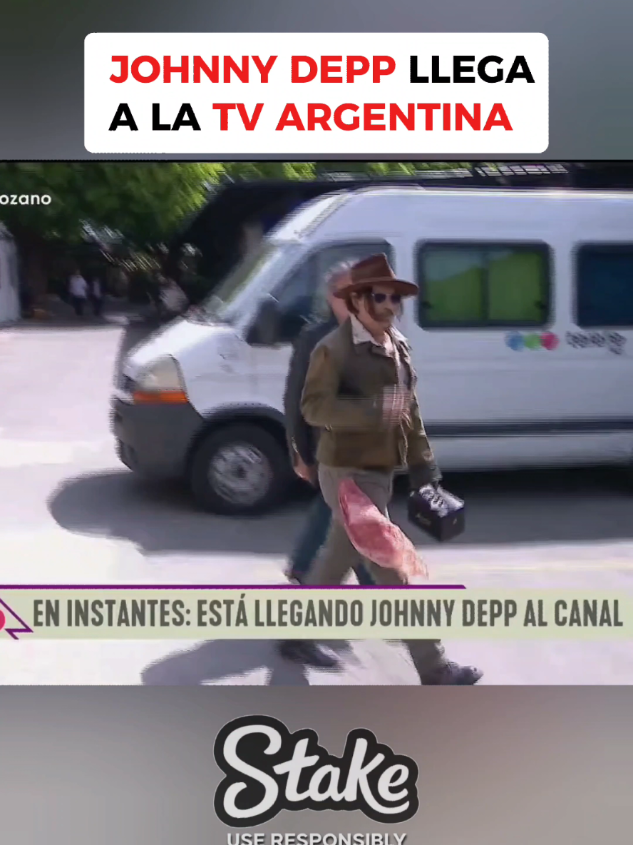 JOHNMY DEPP LLEGANDO A LA TV ARGENTINA #johnnydepp #argentina #jacksparrow #argentinos #buenosaires 