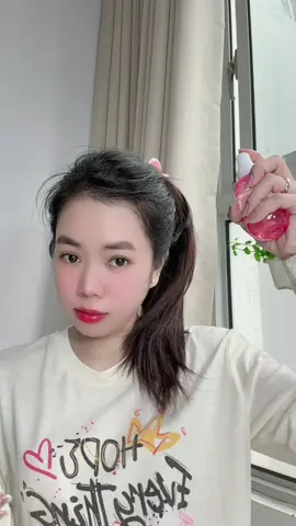 Vừa thơm mà lại còn dưỡng tóc nữa #nuochoatoc #xitthomtoc #graceandglow #xittoc #xuhuongtiktok 