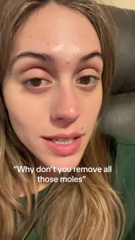 When I was younger I tried to get rid of my mole inbetween my eyebrows, she never really went away and now I’ve learned to love her and all my unique features 🫶