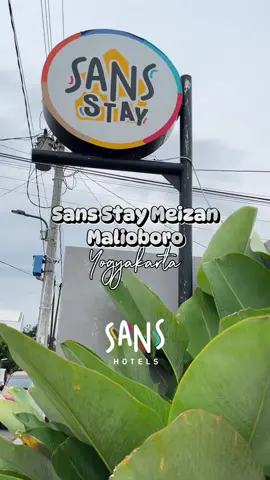 Liburan ke Jogja cuma 1 hari 1 malam aja?! Simak ini ya 😋 Biar dapet semua lokasi iconic Jogja, kamu bermalam aja di Sans Stay Meizan Malioboro Yogyakarta, bookingnya dari aplikasi @RedDoorz Indonesia ya! Dan masukin kode promo 