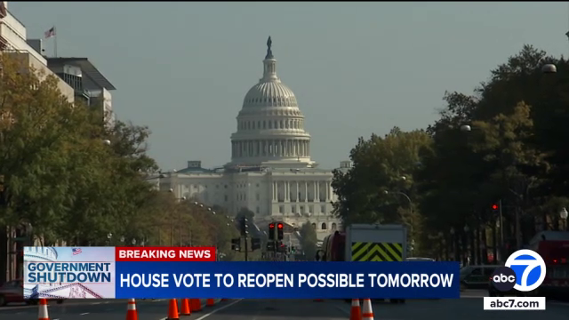 (11/11/25) The #SupremeCourt on Tuesday extended an order blocking full #SNAP payments, amid signals that the #governmentshutdown could soon end. #breakingnews