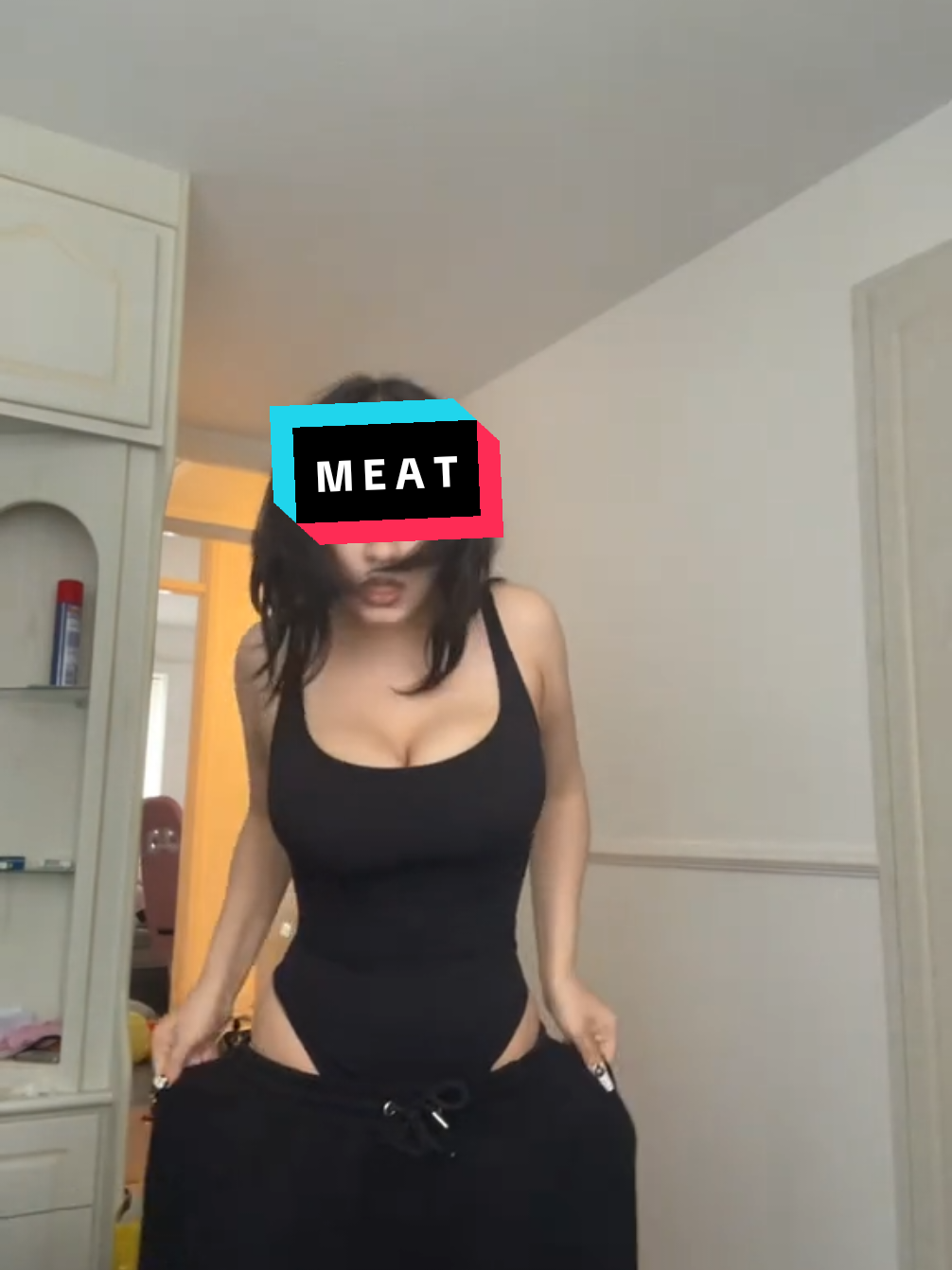 #snowbunny #bbc #breeder #fineshyt #fakebody