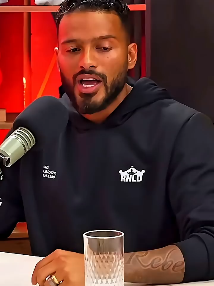 Reinaldo X Diego.  #reinaldo #cortespodcast #futebol #diegoribas #treta