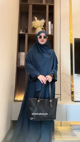 Memang bener ya kalau udah nyaman pasti bakalan percaya diri pakainya kemana2 , dan wrna teal blue ini kenapa gemesinn juga 🥹🫶 #ootdsyari #abaya #gamissyari #promo 