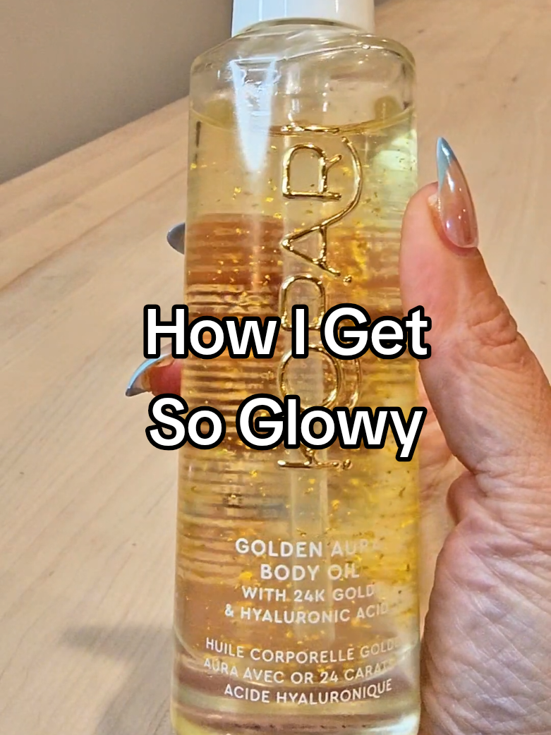 Replying to @kebiftu here is the exact product that I've been using on my my chest, my shoulders, my legs.. my entire body to get all glowy. it's by Kopari and it's one of my favorites. ✨️✨️✨️✨️✨️✨️✨️ #glowyskin  #skincareroutine #tiktokshopblackfriday #tiktokshopcreatorpicks  #glowyskincare 