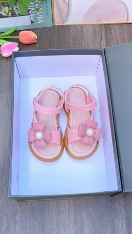Dép sandal xăng đan bé gái hình hoa cho bé đi học đi chới #sandalbegai #depquaihau #lonashop 