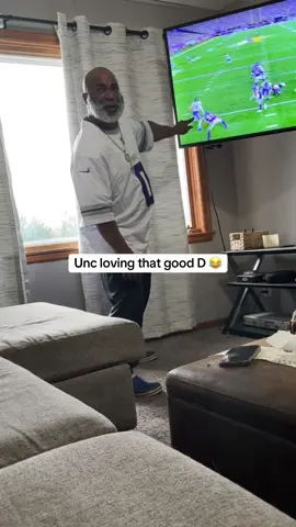 You guys see that D? #vikings #defense #vikingsfan #gamereaction #fypシ 