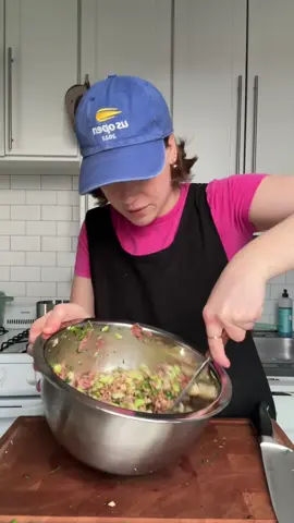 Not really following the theme of Six Seasons with an out of season recipe, but we make it work! #farrosalad #sixseasons #easysalad #salad #heartysalad 