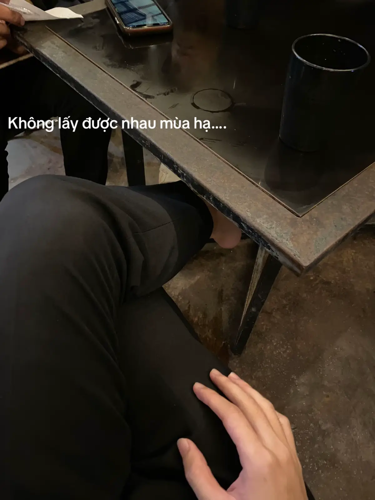 “Dù lỡ hẹn trong những năm tháng đẹp nhất, chỉ cần còn thương, thì dù mùa có đổi, tuổi có già, ta vẫn sẽ tìm thấy nhau”…#xuhuongtiktok #rival#fyp #hashtag 