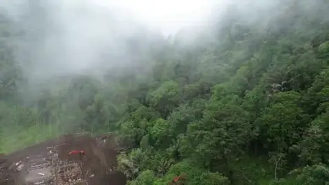 Update pembangunan #SMA #Taruna #Nusantara #Langowan #Manado  tanggal 10 November 2025