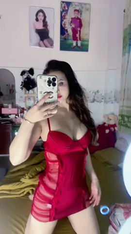 Thấy váy là cứng#donguquyenru #vayngucaocap 