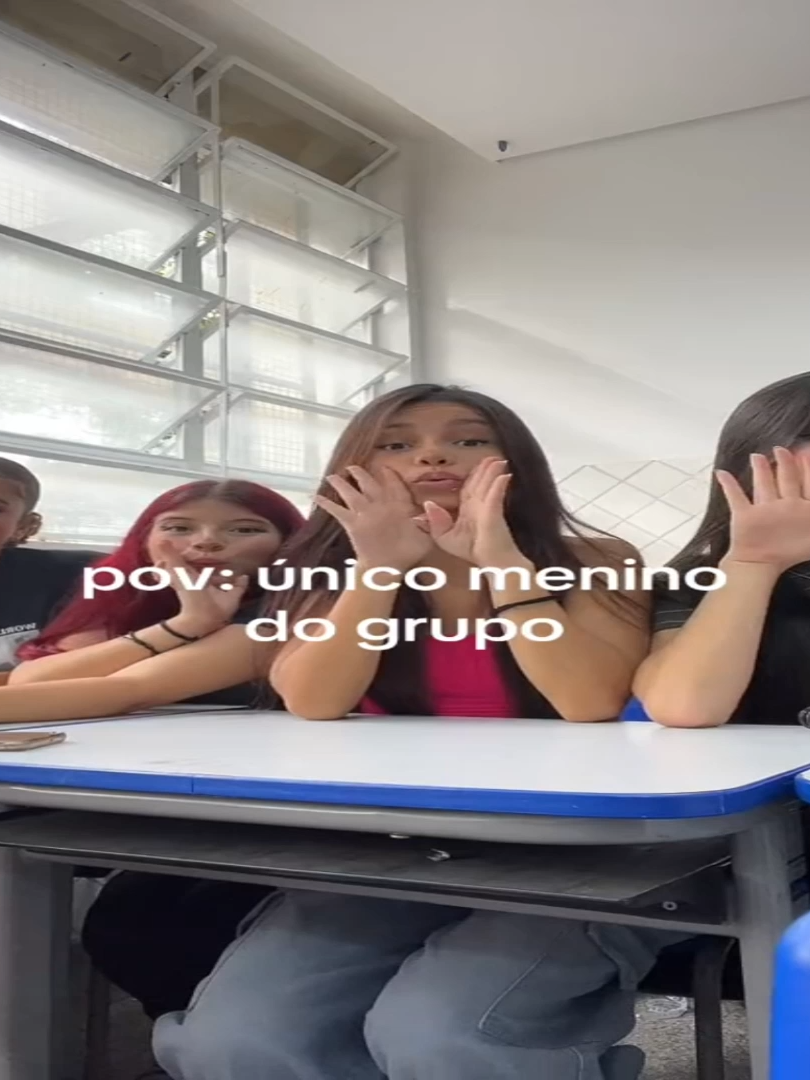 É meme viu galera 😅 . . . . #edit #videoviral #foryou #fyp #hate_pedrozw #pedrozw #robloxx #robloxedit #memes