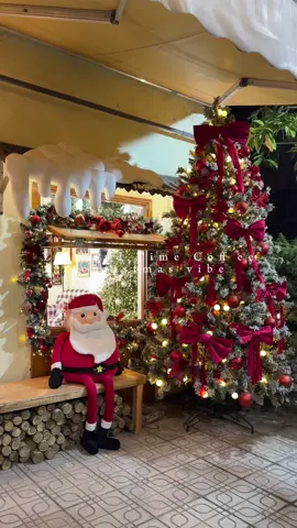 ✨ Không khí Noel đã ghé Life & Time rồi đó 🧺🐻🌲 🧺 Góc nào cũng lung linh, chill hết nấc — mọi người ghé quán chơi và chụp ảnh nha 🎄☕ #lifeandtimecoffee #noel #trending #xuhuong #thainguyen 