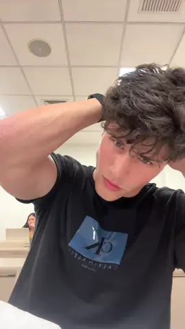 Si no en que momento! 🤓 #ulima #peru #aesthetic #Fitness #proteina 