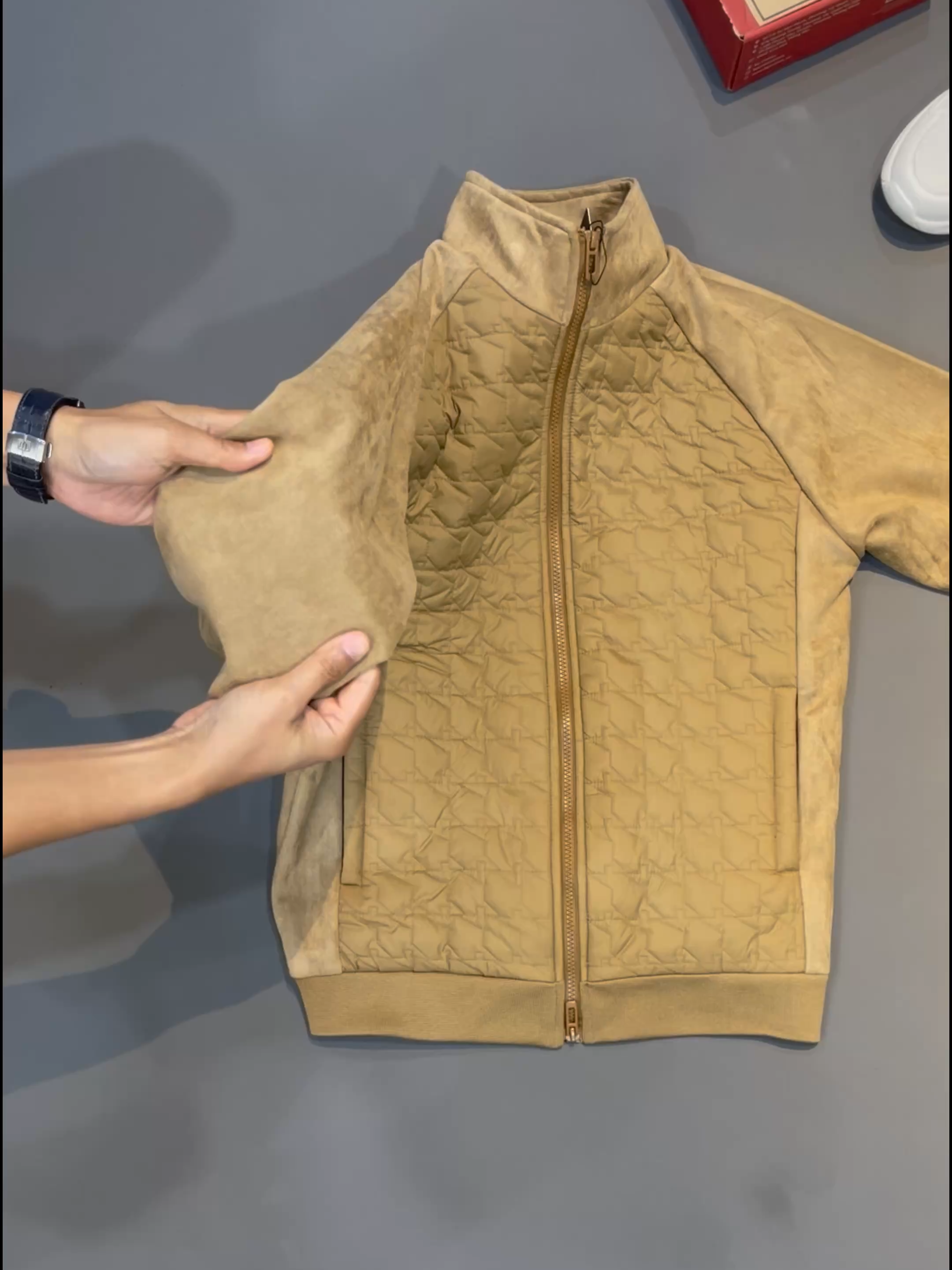 TOP PICKS | SIMILI LEATHER Bỏ qua những chiếc áo phao thông thường , chất da lộn Cao cấp mềm mịn đem đến trải nghiệm xuất sắc #lkdenim #thoitrangnam