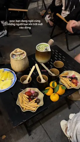 Trà sữa vẫn còn ấm mà Hà Nội đã se lạnh hoá ra bình yên đâu phải tìm đâu xa, chỉ cần mình dừng lại, là thấy. #trasuavannam #hotay #hanoididau #fyp #xuhuongtiktok 