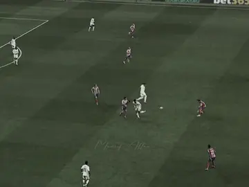 شوف الحديث🥹🤍 . . . ! #fyp #viral #foryoupage #ريال_مدريد #بيلنجهام 