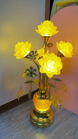 Đèn thờ lưu ly 5 bông hoa sen là sự lựa chọn tinh tế của mọi gia đình #đenthohoasen #dentholuuly #denthocung #denthodep #denthophongthuy  @Tạp Hoá Uyên nhi 2023  @Tạp Hoá Uyên nhi 2023  @Tạp Hoá Uyên nhi 2023 