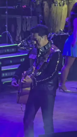 Prisión De Amor #lostigresdelnorte #musicabnjz #musicaromantica #mexico #usa 