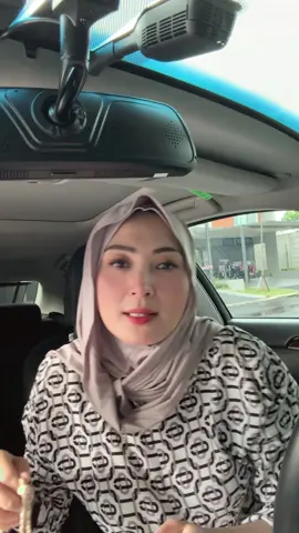 review parfum mobil yg aku pake ya gaes 🤗