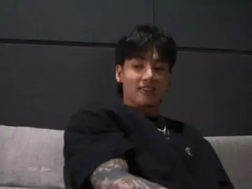 O CARA TA FRENÉTICO KAKAKKAKAKAKKAKAKKAKAKK #jungkook #btsarmy #foryoupage #viraltiktok #bts 