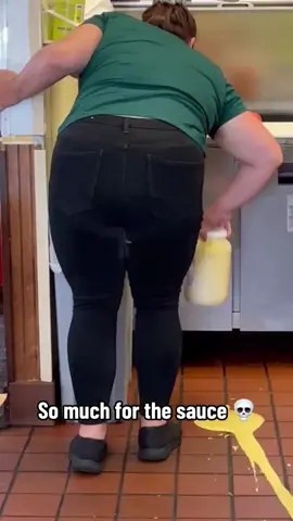 The sauce again 😭@VivaLaFood (Via:JuliaTherrienn/ig)