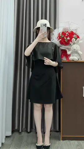 Váy dự tiệc 2 dây có đệm mút kèm áo choàng #vayxinh #vaythietke #vayditiec #thoitrangnu #xuhuong 