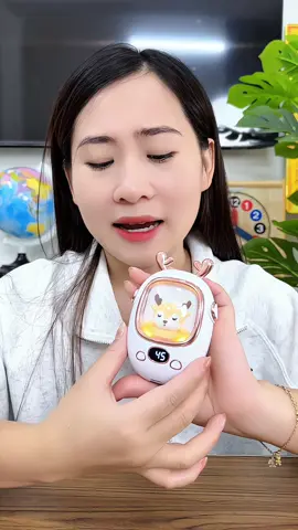 Tiện lắm ạ, làm máy sưởi, đèn ngủ, kiêm sạc dự phòng luôn ạ#nhungnhacua #maysuoicamtay #maysuoidanang #maysuoiam #xuhuongtiktok 