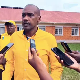 Minister Frank Tumwebaze says NO to Independents. While many independents say their votes were rigged, the minister says they should support those who won flags. #TheBigStory 