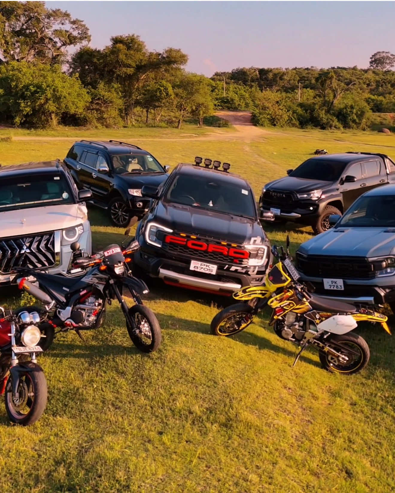 Aura🖤! #montero #pajero #lucifer #ford #fordraptor 