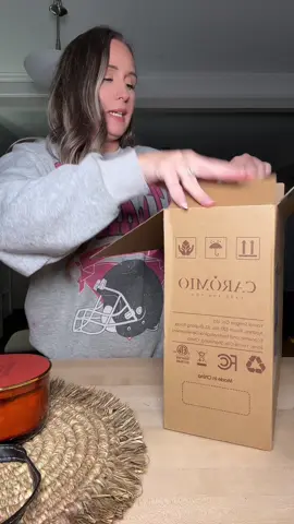 As if I needed another reason to rot on the couch 😩 #christmasgiftsforher #tiktokshopblackfriday #heatedblanket #tiktokshopcybermonday 