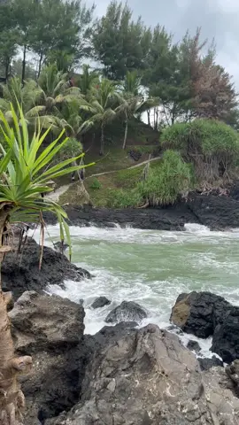 Ketenangan memandang alam#alam#laut#pantai#fyppppppppppppppppppppppp #pantaimengantikebumen #mengantibeach #menganti #ombak 