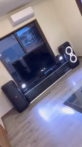 The moment the light comes in is everything💙💜 #JBL #partybox710 #NeonTrails 