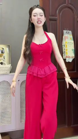 #xuhuong #dobomacnha #linnhungstore #setdoxinh #setthietke 