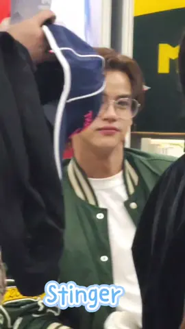 😂 you both so cute #boatoatintaipei  #amazingthailandxboatoat  #BoatOat #โบ๊ทโอ๊ต #boatyongyut #oatpasakorn @Oatpasakorn @🤍Yong_yutt🤍 