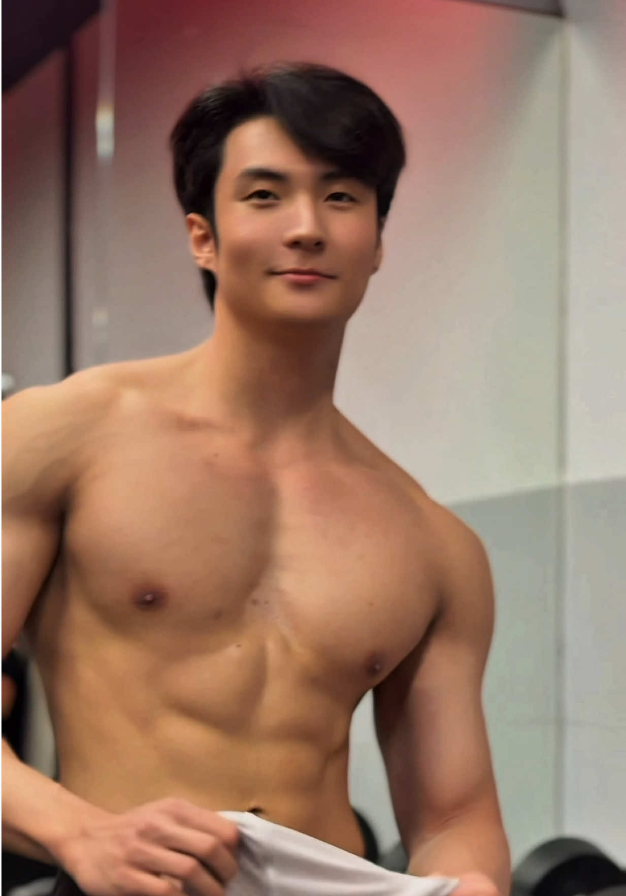 4 years to obtain this body 🥰 #Hanviet