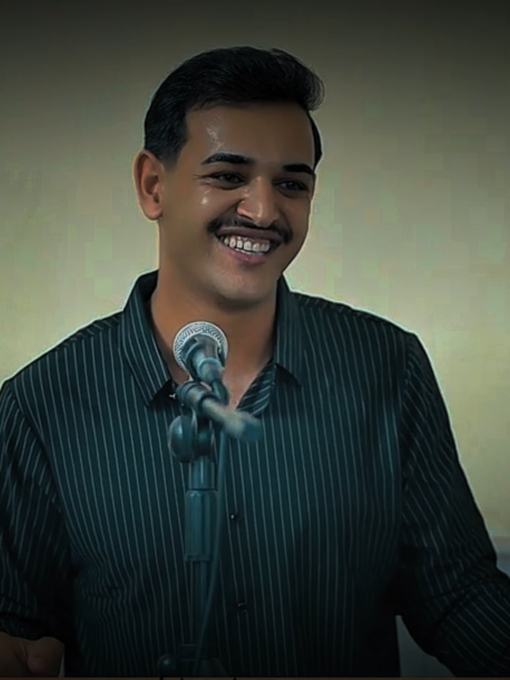 #الشاعر_عمار_ازهر 