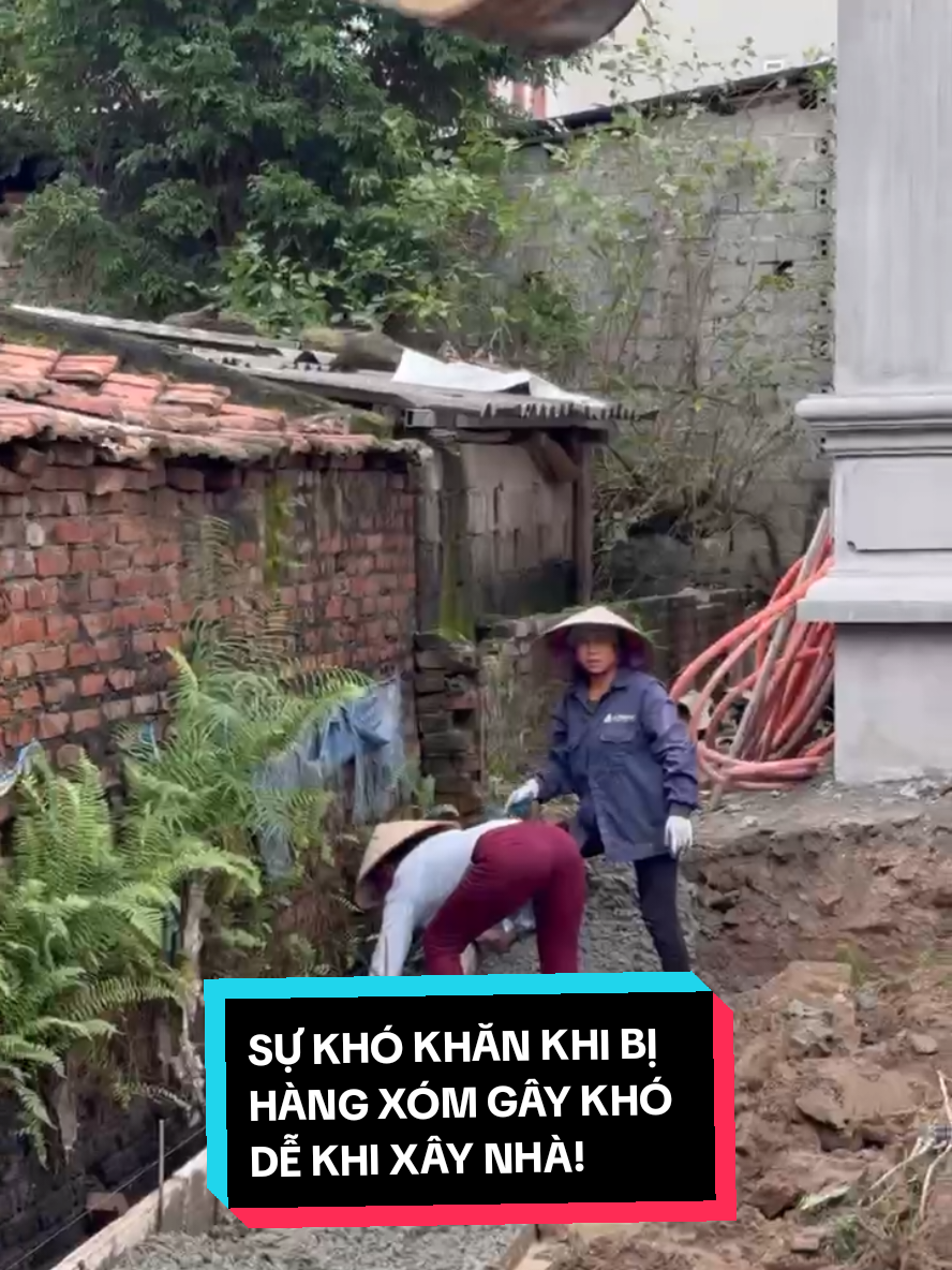 Trả lời @trinhthanhthinh1999 Hàng xóm nhà em đứng canh 24/24 hễ các bác thợ nhà em làm rơi 1 viên đá sang họ cũng bắt moi lên🥲 