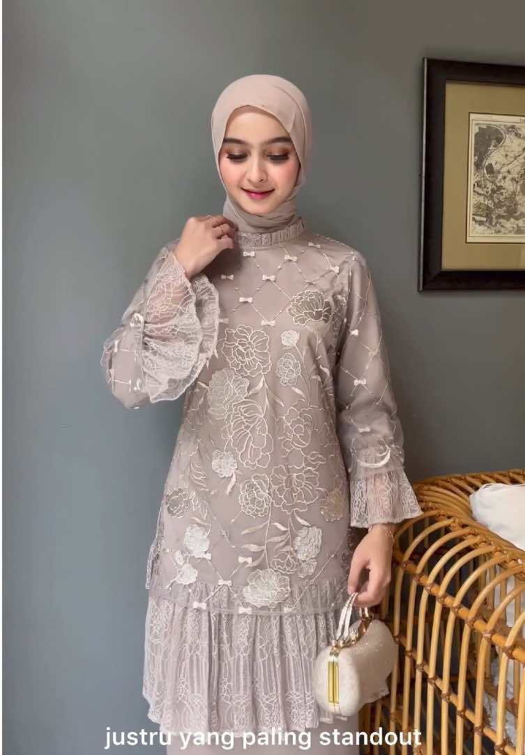 Gianaa Ivory vol 3!✨🥰 #promoguncang1111 #ootdinspiration #ootdfashion #ootdhijab #onesetkekinian 