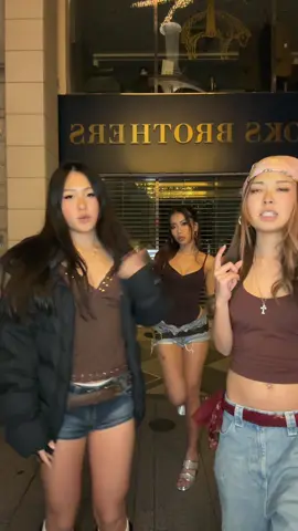 it’s lit so cold r u srs #bow 