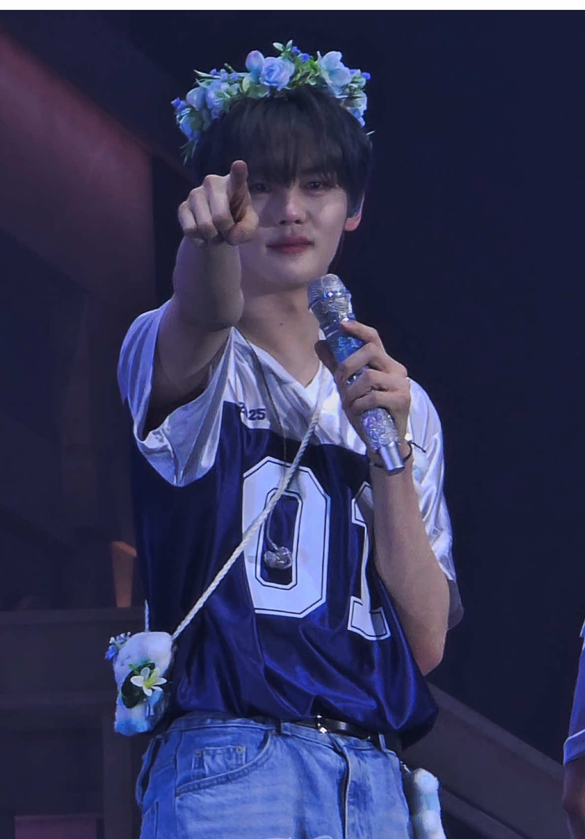 조금만 더 천천히 흘러갔으면..  #김규빈 #GYUVIN #KIMGYUVIN #zb1 #제배원 