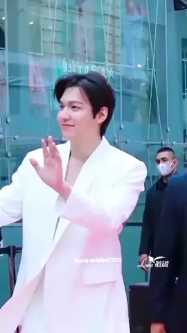 Seseorang yg sempurna😍🤏#leeminho_official #leeminho_ #leeminho_이민호 #fyp #aura_minho2201 