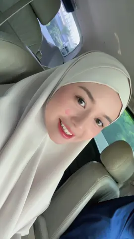 Assalamu’alaikum semuaa aku kembali😚🫰🏻lagi suka lippies hari ini✨