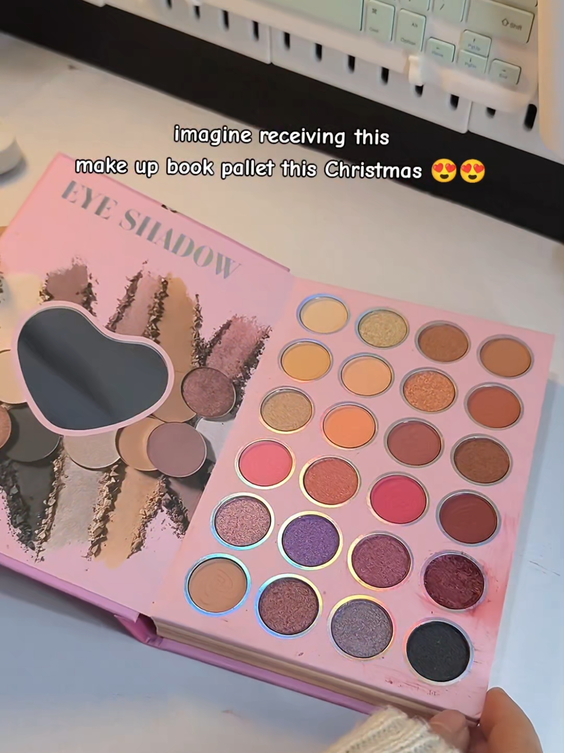 perfect pang gift ideas to 🥰♥️  #igoodcopalette #makeupbookpalletes #makeuppallete #giftideas 