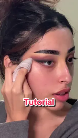 التتوريال الي كنتوا تتريونه  @Huda Beauty  @Valentino.Beauty  @pradabeauty  @Makeup By Mario  #makeup #ميكب #smokeyeye #grwm #ميكب_تتوريال 