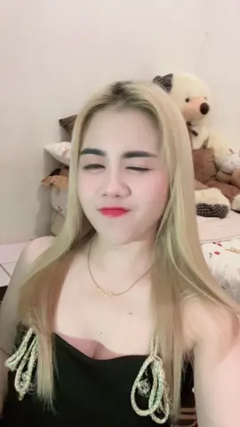 Juara 🥇 terobsesi memiliki kulit putih tapi sangat menghindari infus whitening infus kromosom dan sebagainya 🤪