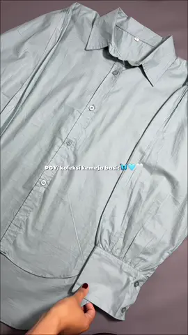 #kemeja #kemejawanita #kemejabasic #ootdfashion #outfit 